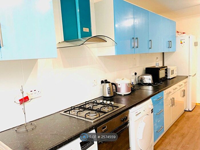 4 Bedroom Terraced House To Rent In Havelock Street, London, N1