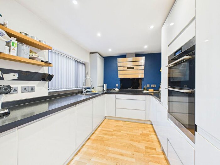 3 Bedroom Terraced House For Sale In Belfield Road, Paignton, TQ3