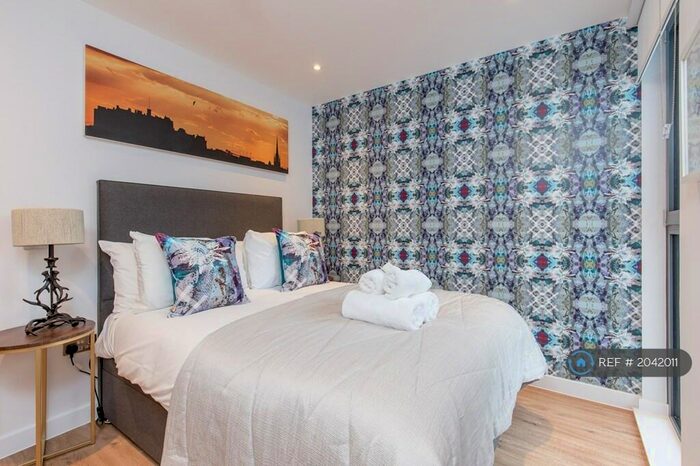 1 Bedroom Flat To Rent In King's Stables Road, Edinburgh, EH1