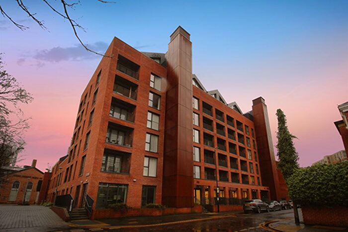 1 Bedroom Flat For Sale In David Street, Leeds, LS11