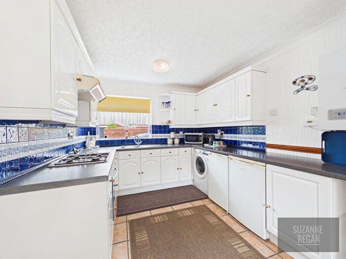 1 Bedroom Semi-Detached Bungalow For Sale In Beaufort Drive, Binley, Coventry, CV3