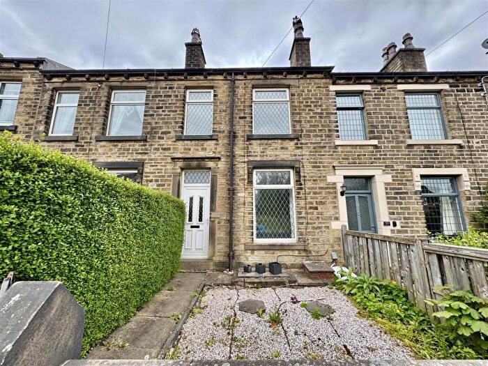 3 Bedroom Terraced House For Sale In Reinwood Road, Marsh, Huddersfield, HD3