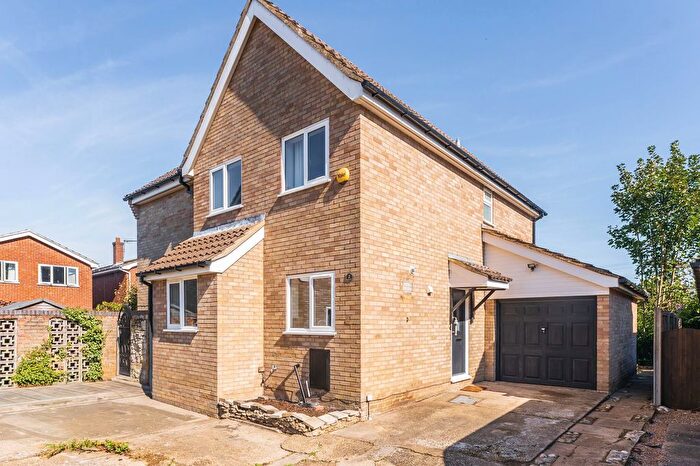 4 Bedroom Detached House For Sale In Larwood Way, Shipdham, IP25
