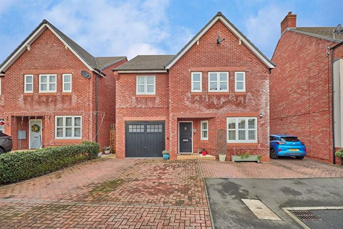 4 Bedroom Detached House For Sale In Holywell Fields, Hinckley, LE10