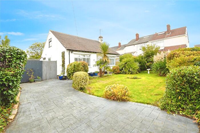 3 Bedroom Bungalow For Sale In St. Michaels Grove, Moreton, Wirral, CH46