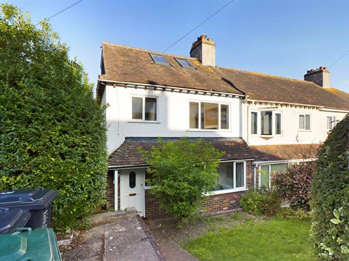 5 Bedroom Semi Detached House To Rent In Bevendean Crescent, Brighton, BN2