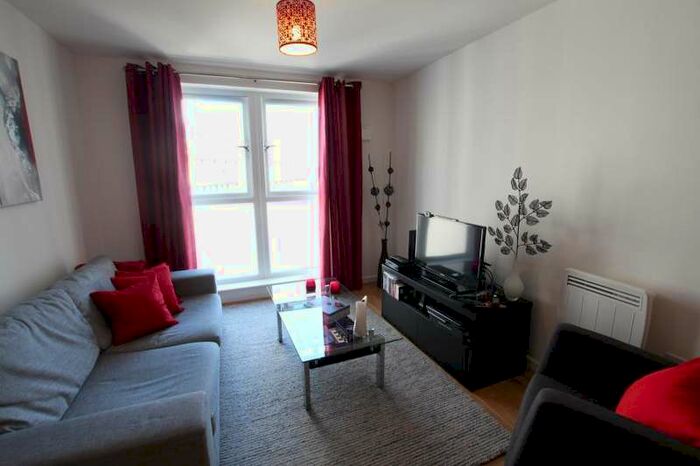 1 Bedroom Apartment To Rent In Woking, GU22