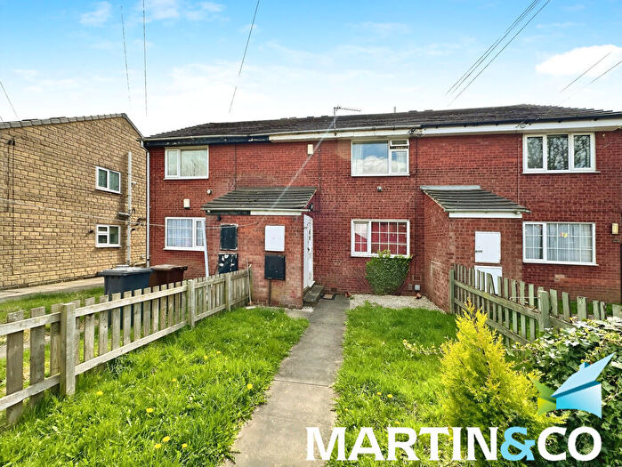 1 Bedroom Apartment To Rent In Baker Street, Morley, LS27