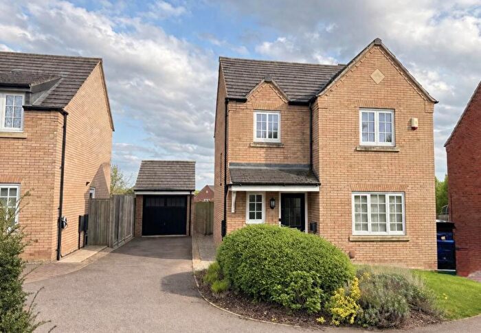 3 Bedroom Detached House For Sale In Harrington Road, Rothwell, Kettering, NN14