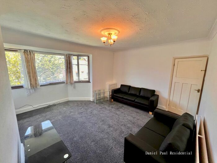 2 Bedroom Maisonette To Rent In Lower Road, Harrow, HA2