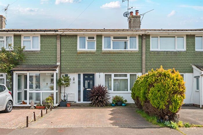 3 Bedroom Terraced House For Sale In Fairholme Drive, Yapton, BN18
