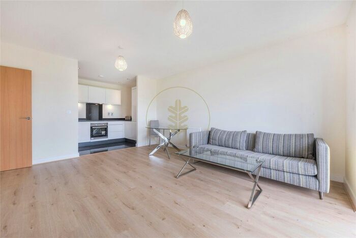 1 Bedroom Flat To Rent In Swannell Way, London, NW2