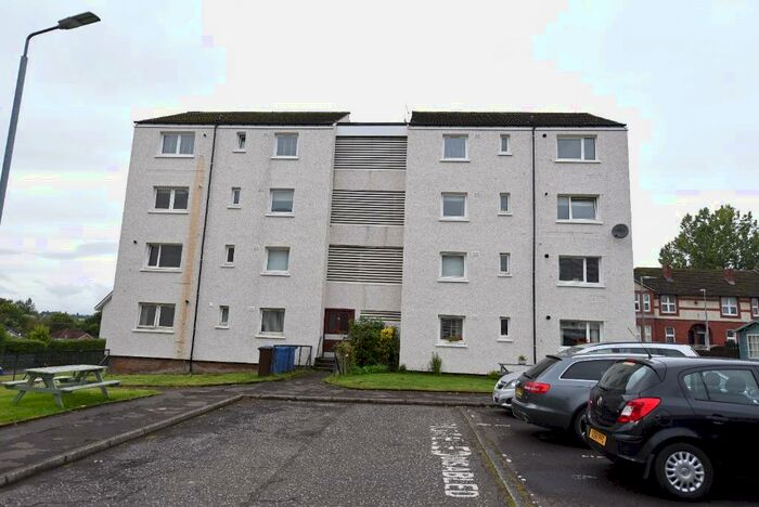 2 Bedroom Flat To Rent In Green Street, Clydebank, West Dunbartonshire, G81