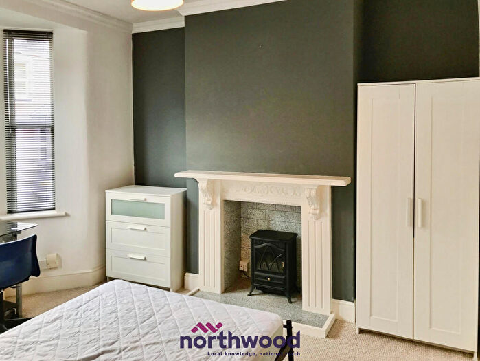 4 Bedroom Terraced House To Rent In Baker Street, Heavitree, Exeter, EX2