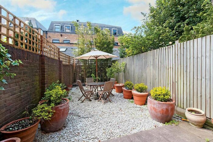 3 Bedroom End Of Terrace House To Rent In Burlington Road, London, SW6