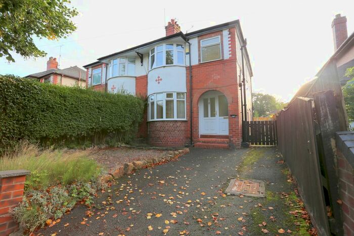 3 Bedroom Semi-Detached House To Rent In Stone Road, Trentham, ST4