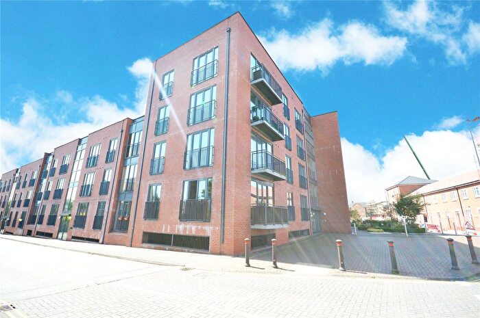 1 Bedroom Flat To Rent In Cornwood House, Rumbush Lane, Shirley, Solihull, B90