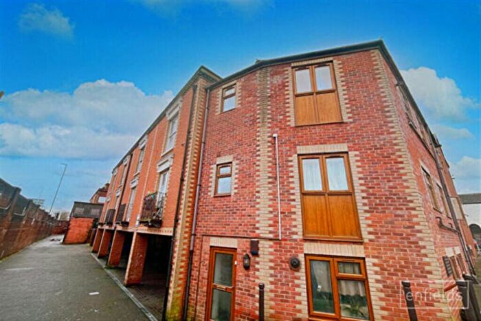 1 Bedroom Flat To Rent In Northam Road, SO14