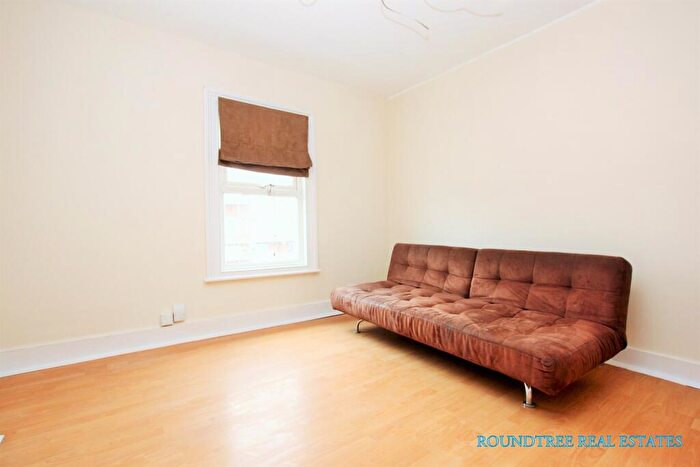 1 Bedroom Flat To Rent In Church Road, Hendon, NW4