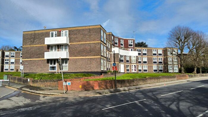 3 Bedroom Flat For Sale In Rusper Close, Stanmore, HA7