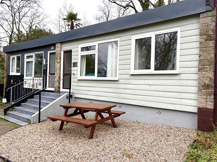 2 Bedroom Flat For Sale In The Glade, Penstowe Holiday Village, Kilkhampton, EX23