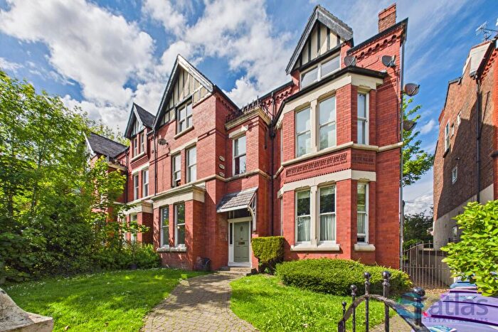 2 Bedroom Flat For Sale In Ullet Road, Aigburth, L17