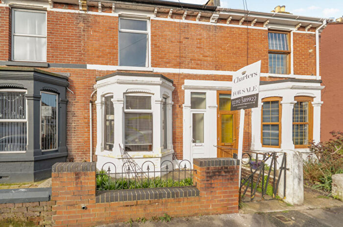 3 Bedroom Terraced House For Sale In Elmhurst Road, Gosport, Hampshire, PO12
