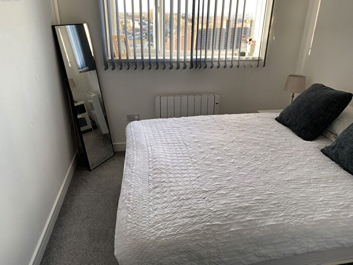 1 Bedroom Detached House To Rent In Dayton Close, Crownhill, Plymouth, PL6