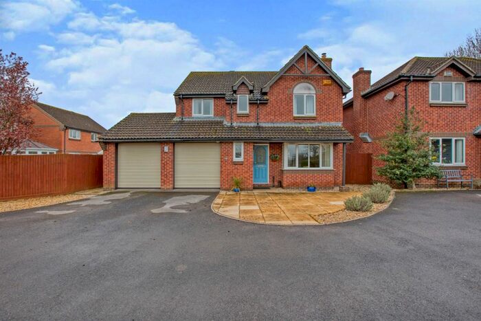 4 Bedroom Detached House For Sale In Old Station Gardens, Henstridge, Templecombe, BA8