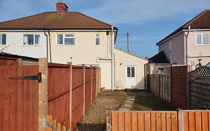 1 Bedroom Flat For Sale In A Cotswold Road, Chipping Sodbury, BS37