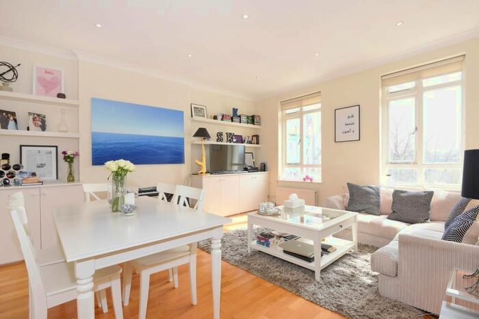 2 Bedroom Flat To Rent In Kensington Park Gardens, Notting Hill, W11