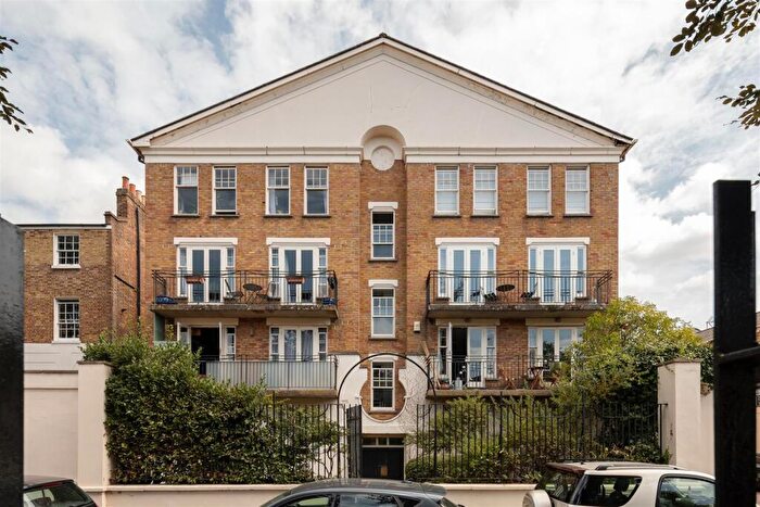 1 Bedroom Flat For Sale In Urswick Road, Hackney, E9