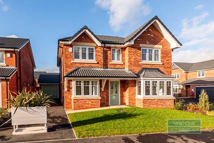 4 Bedroom Detached House For Sale In Teasel Green, Eggborough, Selby, North Yorkshire, DN14