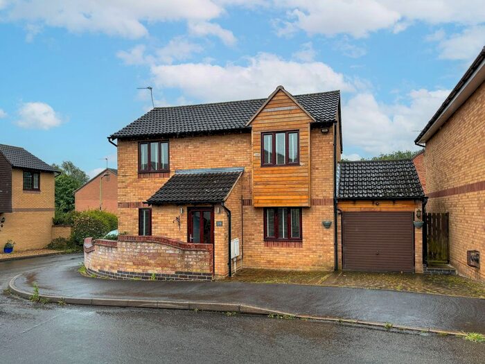 3 Bedroom Detached House To Rent In The Meer, Fleckney, LE8