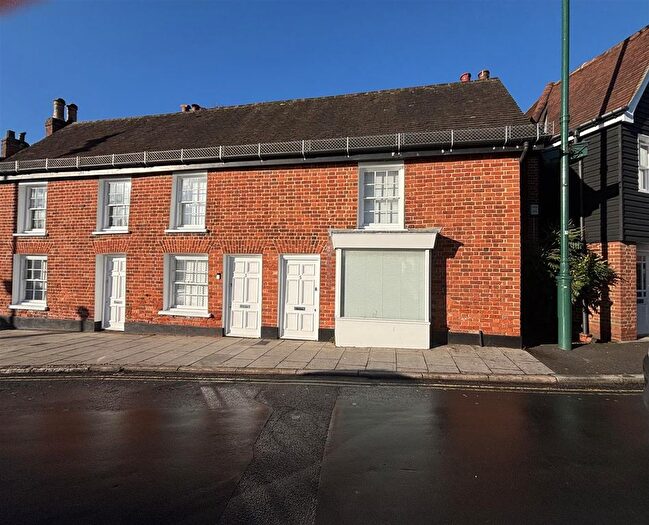 2 Bedroom End Of Terrace House To Rent In Church Street, Rayleigh, SS6