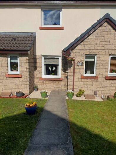 2 Bedroom Terraced House To Rent In Raeburn Park, Perth, PH2