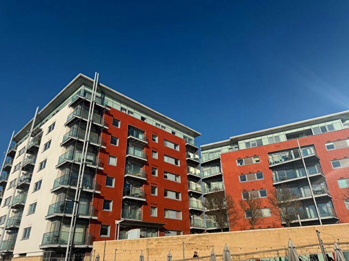 2 Bedroom Flat To Rent In Waterfront, IP3