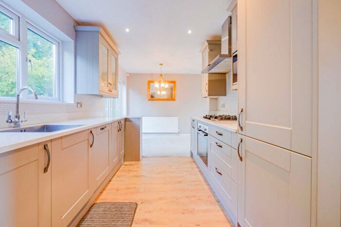 3 Bedroom Detached House For Sale In Briar Meads, Oadby, Leicester, LE2