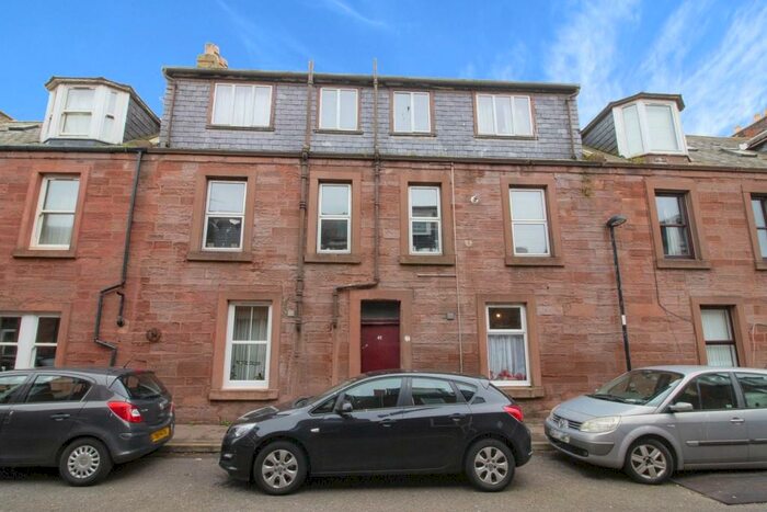 1 Bedroom Flat To Rent In John Street, Arbroath, Angus, DD11