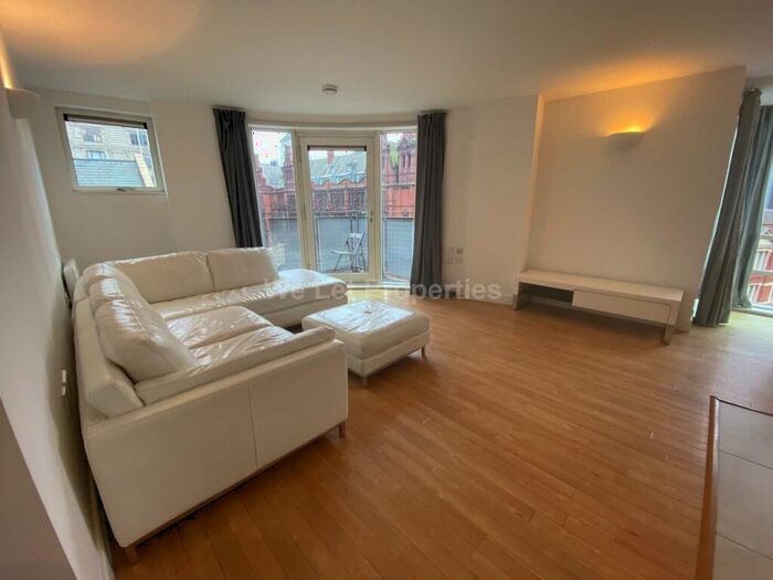 2 Bedroom Apartment To Rent In , Whitworth Street West, W3