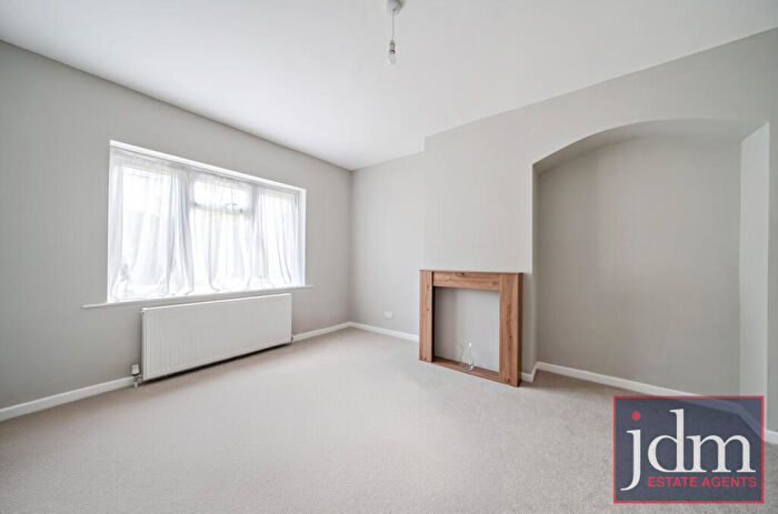 3 Bedroom Terraced House To Rent In Churchdown, Bromley, BR1