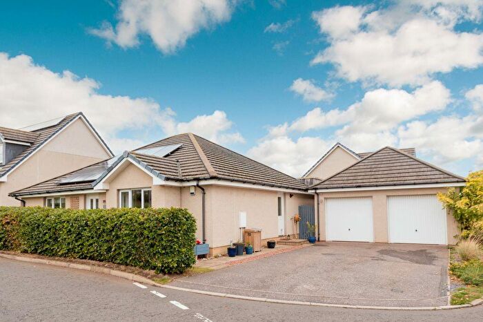 3 Bedroom Detached Bungalow For Sale In Andrew Meikle Grove, East Linton, East Lothian, EH40
