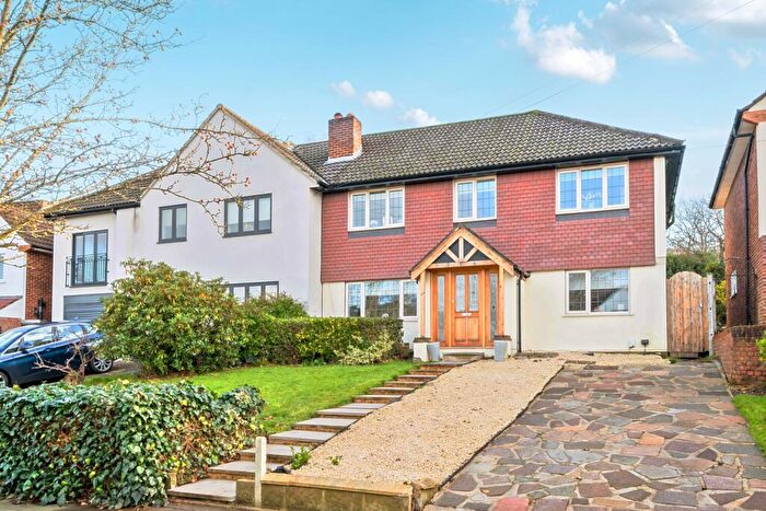 4 Bedroom Semi-Detached House For Sale In Barnet Drive, Bromley, Kent, BR2