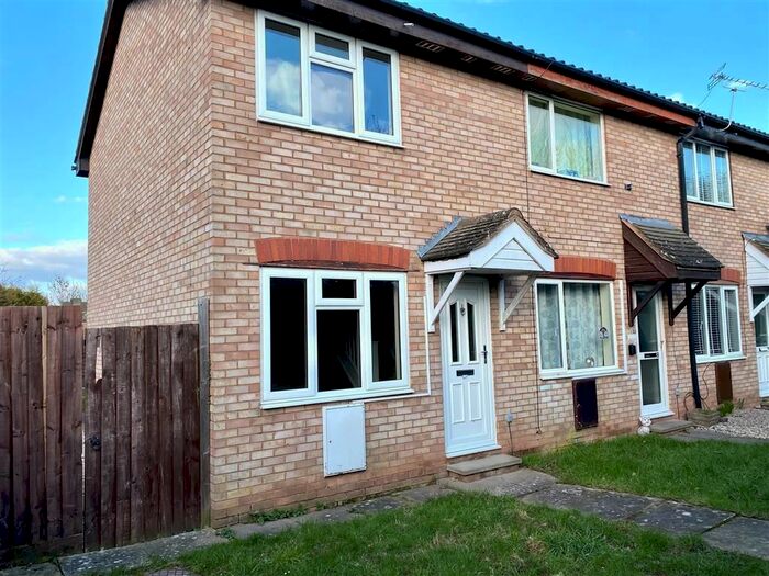 2 Bedroom Property To Rent In Ripon Walk, Hereford, HR4
