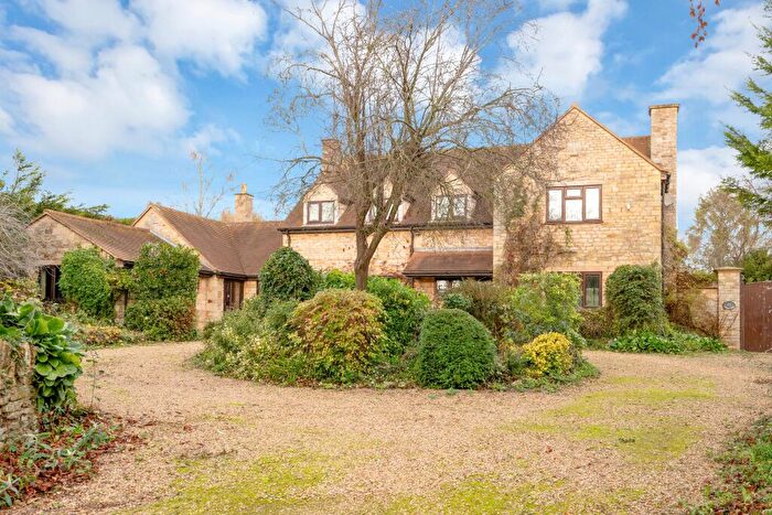 4 Bedroom Detached House For Sale In Top Street, Exton, LE15