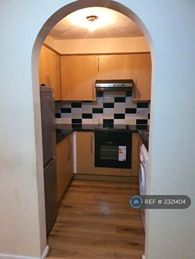 2 Bedroom Flat To Rent In Cuthberga Close, Barking, IG11