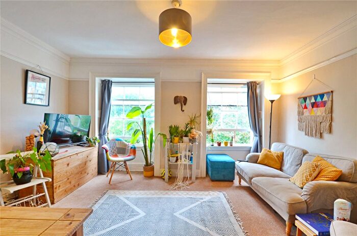 2 Bedroom Flat To Rent In Caledonia Place, Clifton, Bristol, Bristol, BS8