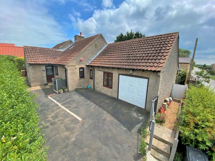 2 Bedroom Semi-Detached House For Sale In Top Road, Croxton Kerrial, NG32