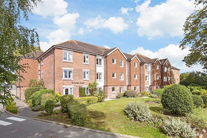 1 Bedroom Flat For Sale In Grange Road, Uckfield, East Sussex, TN22