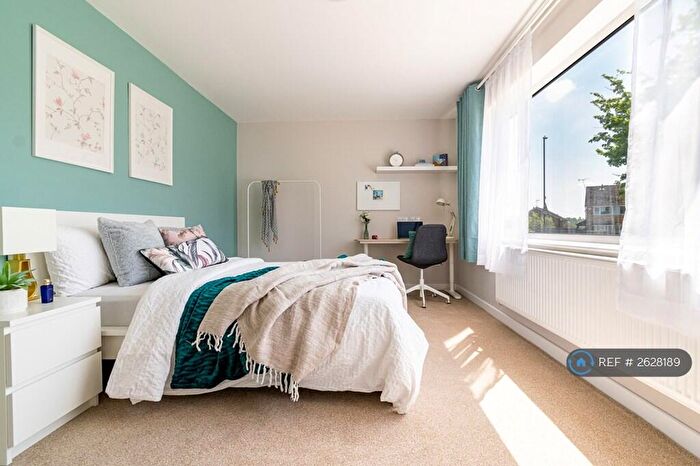 4 Bedroom Semi-Detached House To Rent In Leam Green, Coventry, CV4